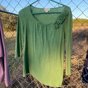 LOFT Green 3/4 Sleeve Scoop Neck Top with Shoulder Rosette